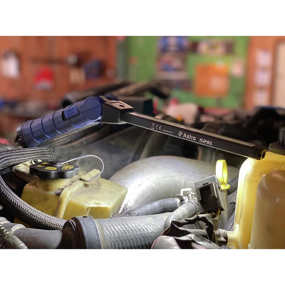 Astro Pneumatic 52SL 3.7V Lithium-Ion 500-Lumen Rechargeable Wireless Double-Sided Folding Slim LED Light (4.4 Ah) 3 Astro Pneumatic 52SL 3.7V Lithium-Ion 500-Lumen Rechargeable Wireless Double-Sided Folding Slim LED Light (4.4 Ah) - Image 3