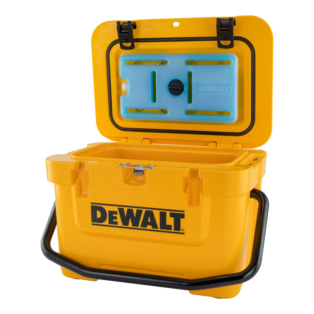 Dewalt DXC1001 DEWALT 10 Quart Roto-Molded Lunchbox Cooler With Bonus 10 Quart Ice Pack 2 Dewalt DXC1001 DEWALT 10 Quart Roto-Molded Lunchbox Cooler With Bonus 10 Quart Ice Pack - Image 2