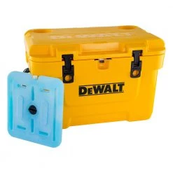 Dewalt DXC2501 25 Quart Roto-Molded Lunchbox Cooler With Bonus 10 Quart Ice Pack