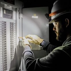 Klein Tools 56064 3.7V Lithium-Ion 400 Lumens Cordless Rechargeable Headlamp With Silicone Strap -Clothing and Gear Sales Shop klnn56064 b