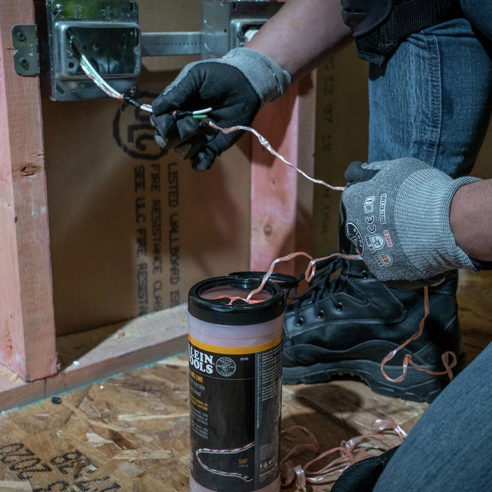 Klein Tools 56108 500 Ft. Poly Pull Line For Light Duty Cable - Orange/White 4 Klein Tools 56108 500 Ft. Poly Pull Line For Light Duty Cable - Orange/White - Image 4