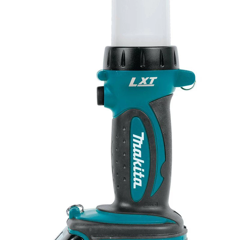 Makita DML806 18V LXT Lithium-Ion LED Cordless Lantern/Flashlight (Tool Only) 3 Makita DML806 18V LXT Lithium-Ion LED Cordless Lantern/Flashlight (Tool Only) - Image 3