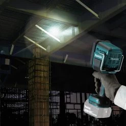 Makita DML812 18V LXT Lithium-Ion Cordless L.E.D. Flashlight / Spotlight (Light Only) -Clothing and Gear Sales Shop mktndml812 f